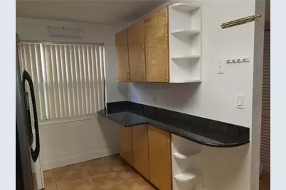 430 Commodore Drive #210, Plantation, FL 33325 - Photo 9