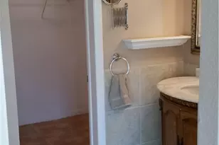 430 Commodore Dr, Plantation, FL 33325 - Photo 13