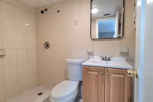 1800 NE 170th St, North Miami Beach, FL 33162 - Photo 11