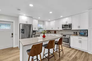 2921 NE 53rd St, Pompano Beach, FL 33064 - Photo 7