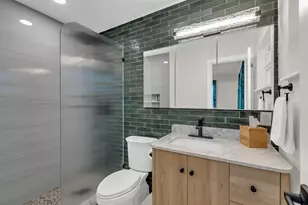 2921 NE 53rd St, Pompano Beach, FL 33064 - Photo 15