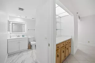 6805 Willow Wood Dr, Boca Raton, FL 33434 - Photo 15