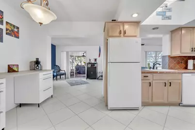 1705 NW 69th Terrace, Margate, FL 33063 - Photo 11