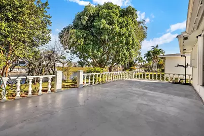 1705 NW 69th Terrace, Margate, FL 33063 - Photo 29