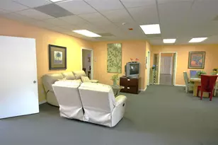 9477 Palm Cir, Pembroke Pines, FL 33025 - Photo 23