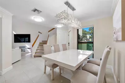 3406 Emerald Oaks Drive #804, Hollywood, FL 33021 - Photo 11