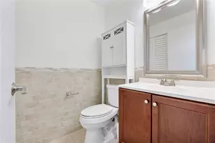 3406 Emerald Oaks Dr, Hollywood, FL 33021 - Photo 13