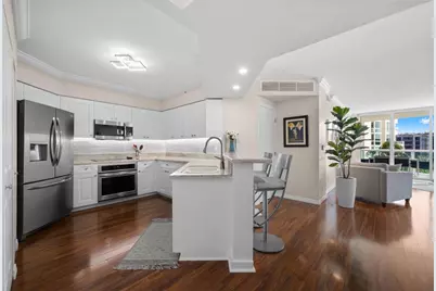 347 N New River Drive #610, Fort Lauderdale, FL 33301 - Photo 3