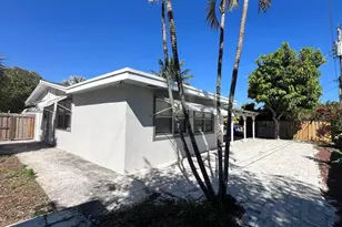 1120 NE 23rd Pl, Lighthouse Point, FL 33064 - Photo 27