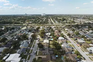 10955 NW 27th St, Sunrise, FL 33322 - Photo 27