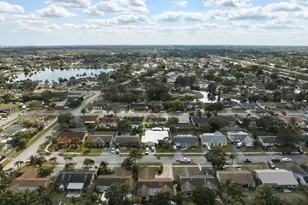 10955 NW 27th St, Sunrise, FL 33322 - Photo 7