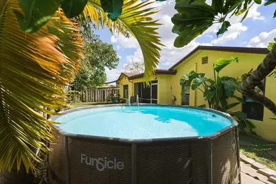 10955 NW 27th Street, Sunrise, FL 33322 - Photo 23