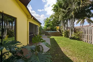 10955 NW 27th St, Sunrise, FL 33322 - Photo 9