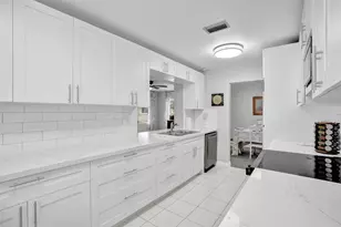 4953 NW 48th Ave, Tamarac, FL 33319 - Photo 25