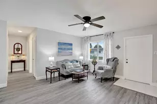 4953 NW 48th Ave, Tamarac, FL 33319 - Photo 9