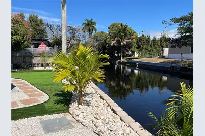 1720 SW 85th Avenue, Davie, FL 33324 - Photo 7