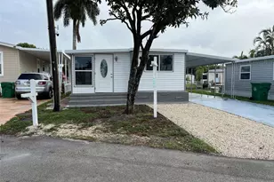 1720 SW 85th Ave, Davie, FL 33324 - Photo 3