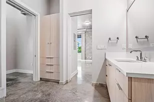 445 Andrews Ave, Fort Lauderdale, FL 33301 - Photo 13