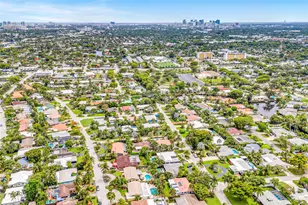 3497 NE 19th Ave, Oakland Park, FL 33306 - Photo 49