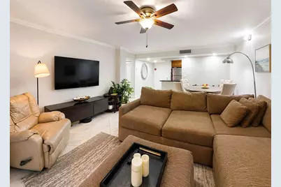 5160 Las Verdes Circle #103, Delray Beach, FL 33484 - Photo 1