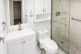 5160 Las Verdes Cir, Delray Beach, FL 33484 - Photo 3