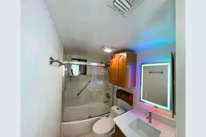 5160 Las Verdes Circle #103, Delray Beach, FL 33484 - Photo 17