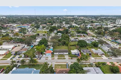 5829 Hayes Street, Hollywood, FL 33021 - Photo 11