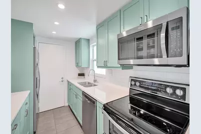 720 Bayshore Drive #302, Fort Lauderdale, FL 33304 - Photo 5