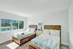 720 Bayshore Dr, Fort Lauderdale, FL 33304 - Photo 17