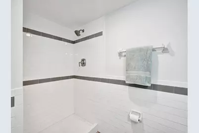 720 Bayshore Drive #302, Fort Lauderdale, FL 33304 - Photo 25