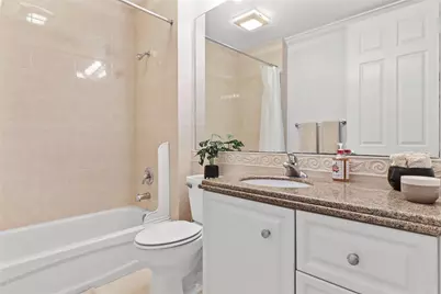 18 Harbour Isle Drive #203, Fort Pierce, FL 34949 - Photo 23