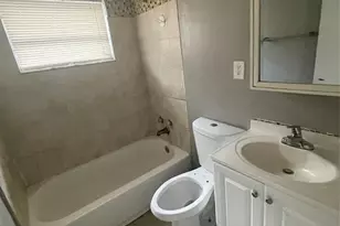 3361 NE 16th Ave, Fort Lauderdale, FL 33334 - Photo 9