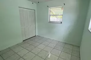 2780 NW 2nd St, Boynton Beach, FL 33435 - Photo 7