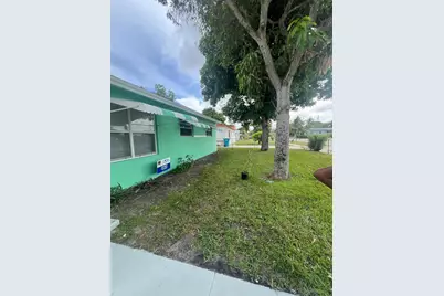 2780 NW 2nd Street, Boynton Beach, FL 33435 - Photo 3