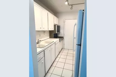 2191 NE 68th Street #427, Fort Lauderdale, FL 33308 - Photo 3