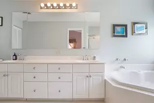 3099 Perriwinkle Cir, Davie, FL 33328 - Photo 23