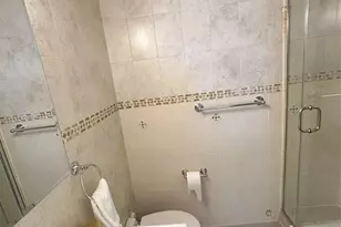 3140 S Ocean Dr, Hallandale Beach, FL 33009 - Photo 15