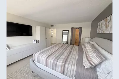 3140 S Ocean Drive, Hallandale Beach, FL 33009 - Photo 13