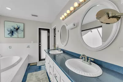 11266 NW 10th Place, Coral Springs, FL 33071 - Photo 29