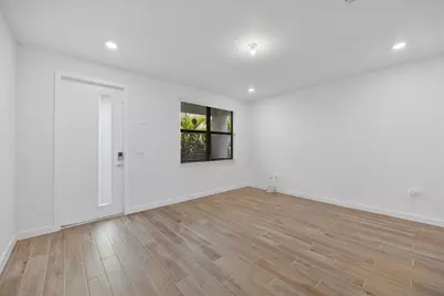 713 SE 15th Avenue, Homestead, FL 33033 - Photo 7