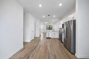 713 SE 15th Ave, Homestead, FL 33033 - Photo 15