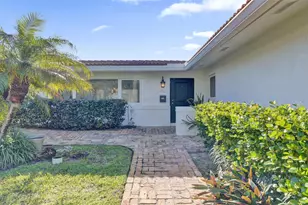 26 Cayuga Rd, Sea Ranch Lakes, FL 33308 - Photo 7