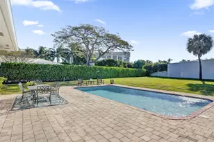 26 Cayuga Rd, Sea Ranch Lakes, FL 33308 - Photo 3