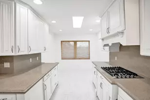 26 Cayuga Rd, Sea Ranch Lakes, FL 33308 - Photo 23