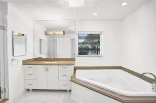 26 Cayuga Rd, Sea Ranch Lakes, FL 33308 - Photo 17