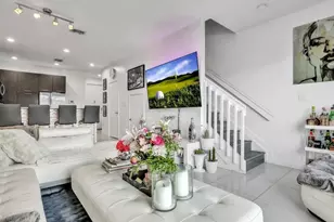 3485 NW 13th St, Fort Lauderdale, FL 33311 - Photo 11