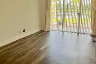 1372 Bayview Cir, Weston, FL 33326 - Photo 11