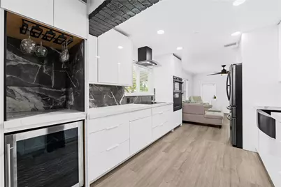 5721 SW 38th Court, Davie, FL 33314 - Photo 13