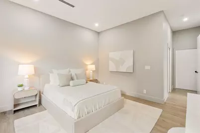 2221 NE 19th Street, Fort Lauderdale, FL 33305 - Photo 23