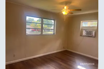 1055 Wyoming Avenue, Fort Lauderdale, FL 33312 - Photo 9